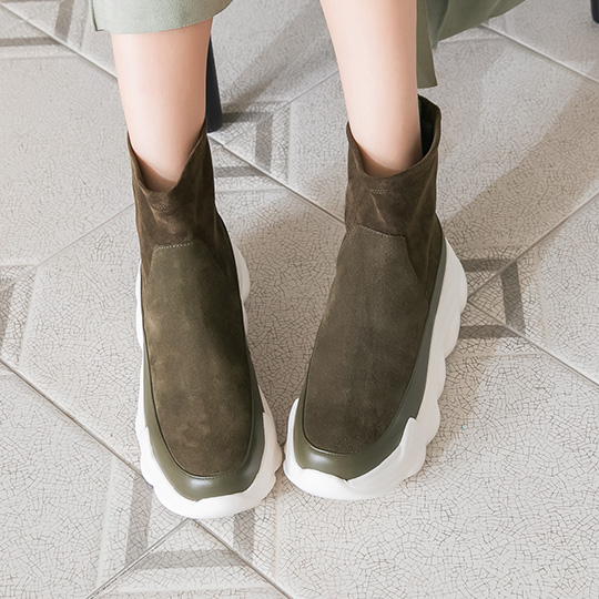 全真皮異材質拼接雲朵厚底彈力短靴400256 全館商品|休閒鞋 | casual|厚底休閒鞋|靴子 | boots|短靴