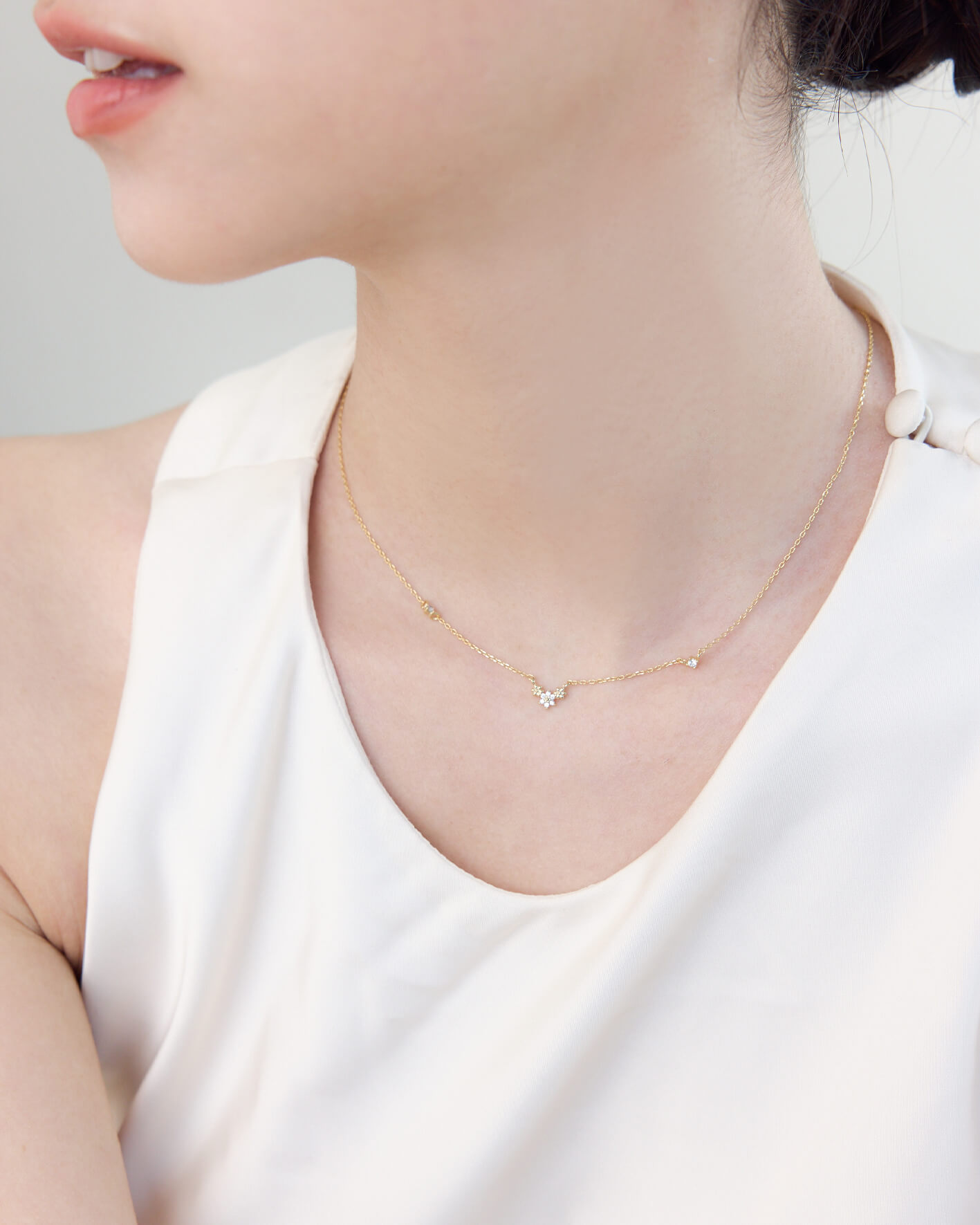 Eco安珂,韓國飾品,韓國項鏈,韓國項鍊,鎖骨項鏈,鎖骨項鍊,低調水鑽項鍊,氣質水鑽項鍊,低調氣質項鍊,百搭日常項鍊,日常百搭