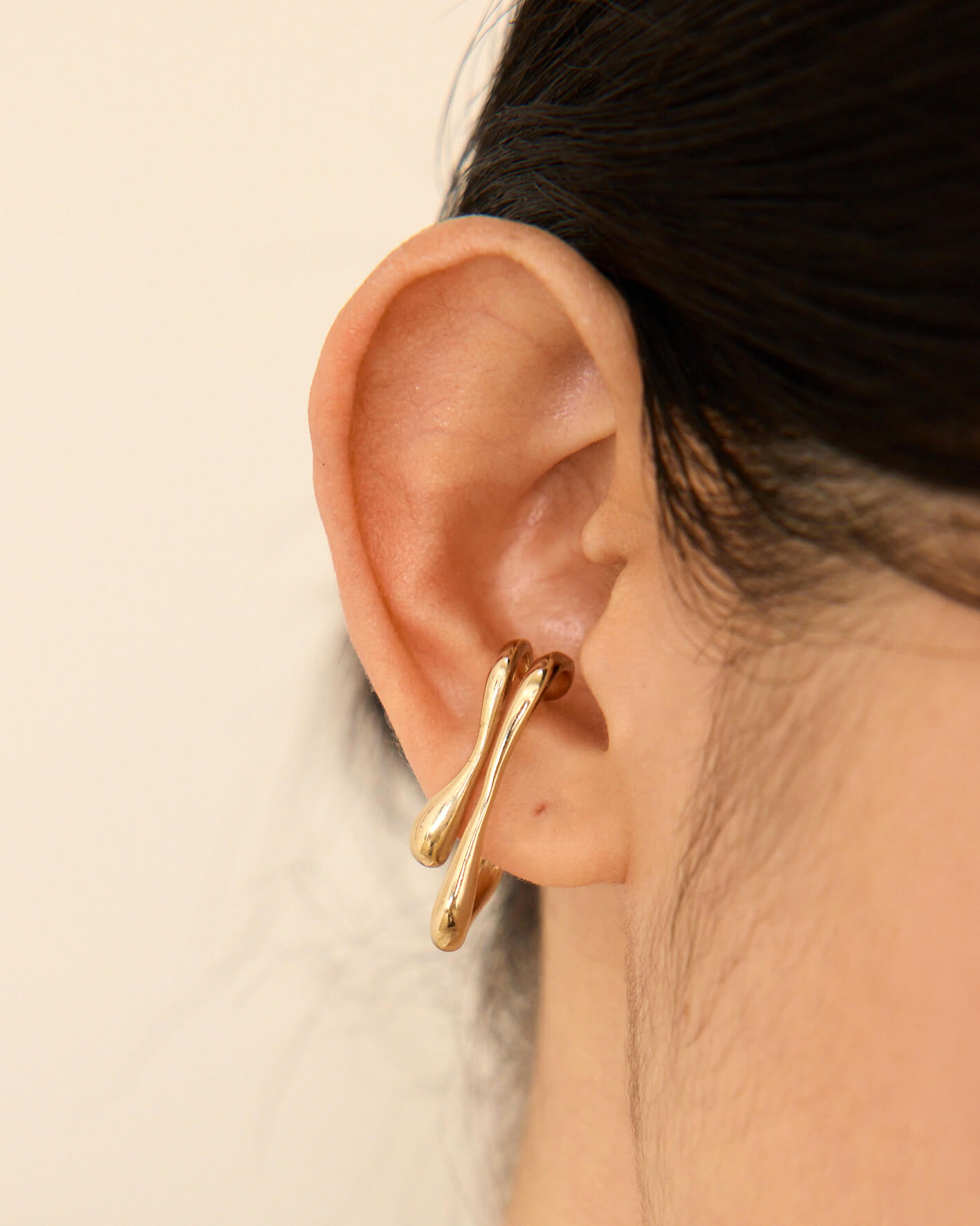 弦繞。耳骨夾式耳環－單入- eco安珂飾品| 正韓耳骨夾/磁鐵耳環手鍊/925