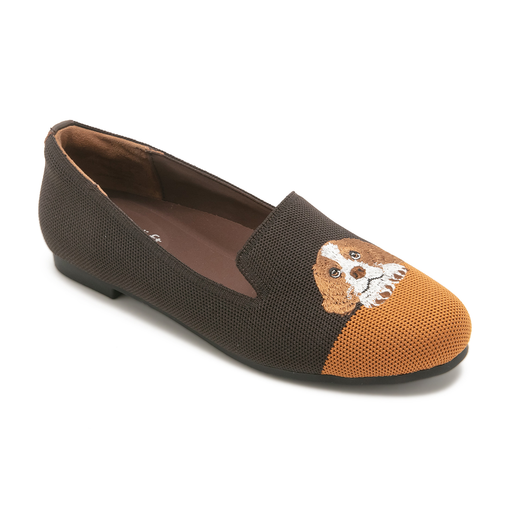 動物刺繡撞色平底鞋KALEI - 棕色, 5 🫶寵愛媽媽😻滿千折百|👠👜雙週新品 | 週四上新|🟠23 APR.|優惠活動 Promotion|🩷指定新品85折|品牌|easy spirit|款式 STYLE|平底包鞋 Flats|跟高 Heel Height|平底 0-2 cm