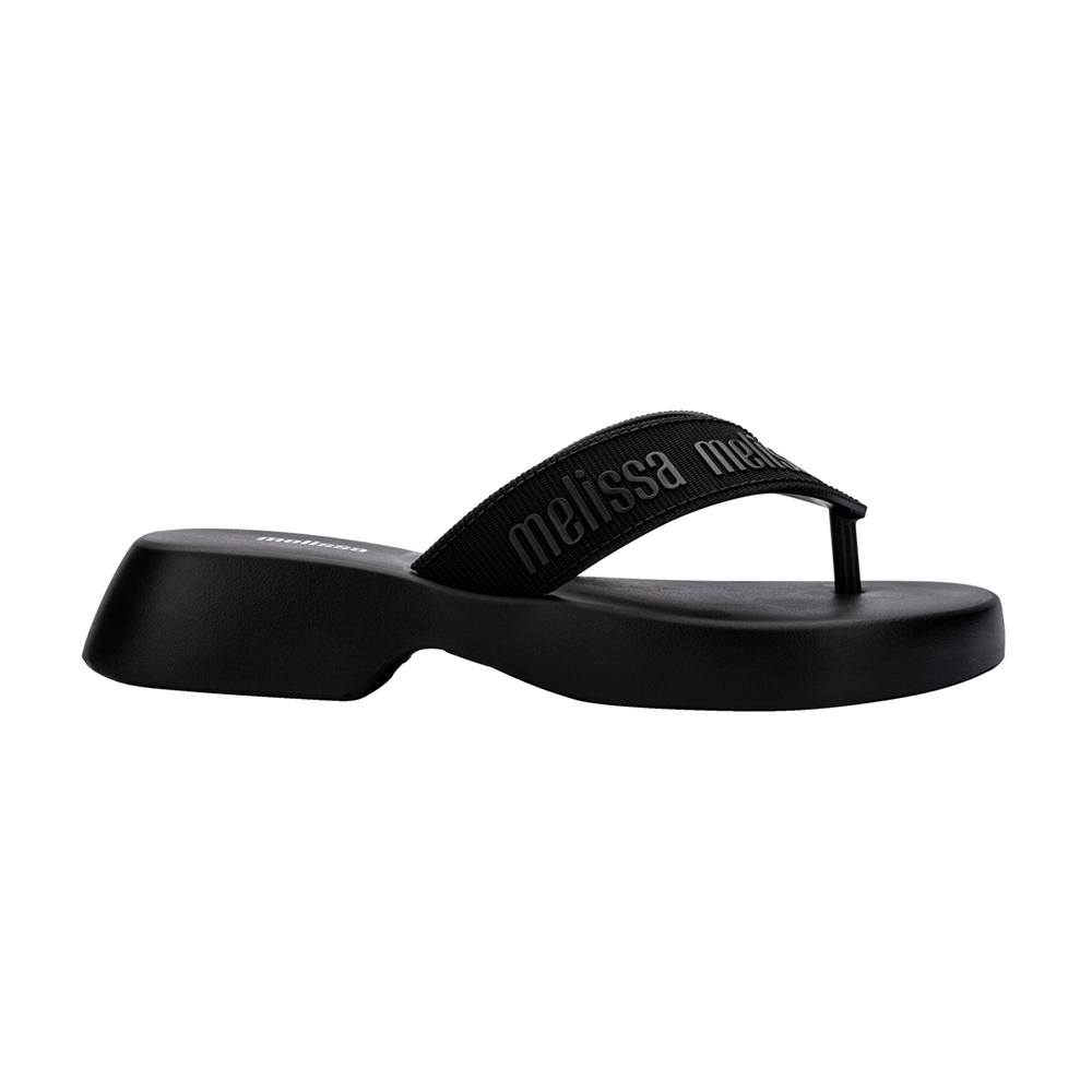 方低跟寬帶人字拖鞋 - 黑色, 6 防水|🌟功能性|Melissa|SLIPPERS 拖鞋|季別|L-25SS|👠👜雙週新品 | 週四上新|品牌|Melissa|款式 STYLE|拖鞋 Slippers|跟高 Heel Height|低跟 3-4 cm