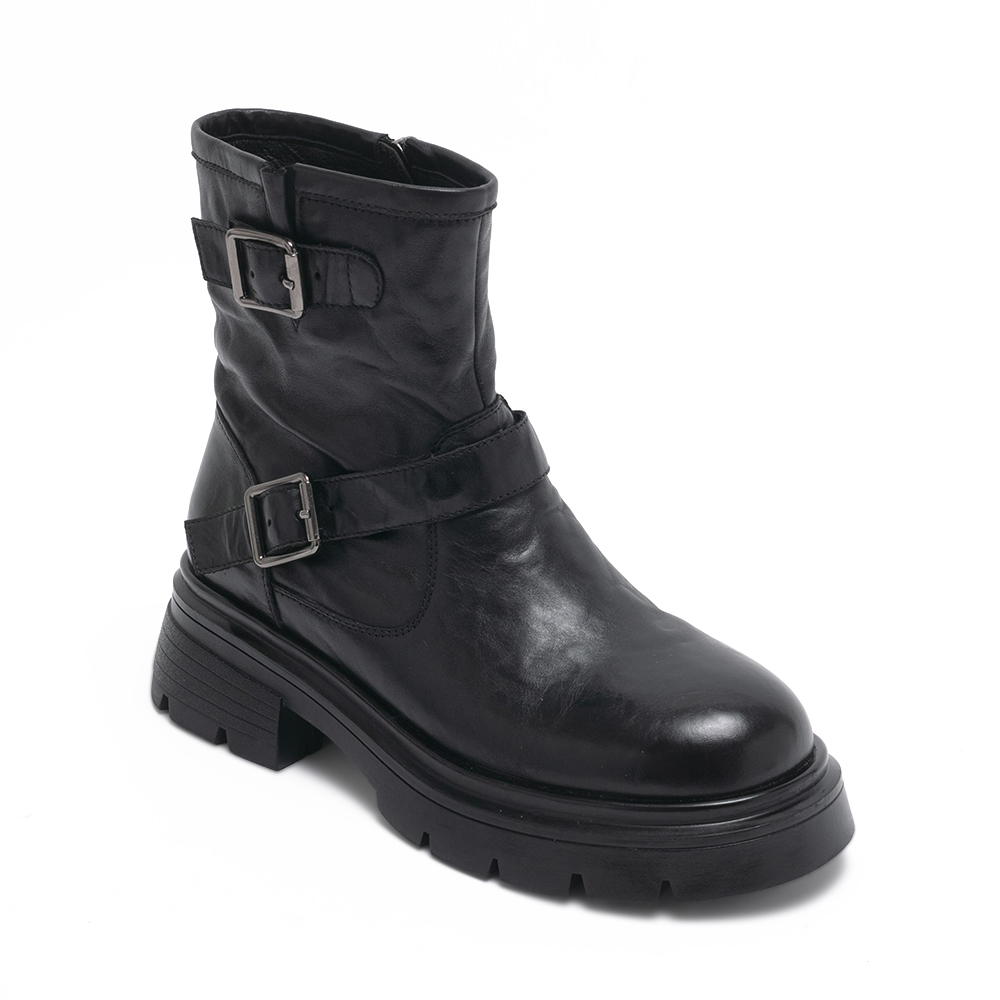 雙扣仿舊真皮短靴BIJOU - 黑色, 5 🟠09 OCT.|季別|PO.ES-25FW|👠👜雙週新品 | 週四上新|pineapple outfitter|BOOTS 中長筒靴/過膝靴|品牌|Pineapple Outfitter|款式 STYLE|靴款 Boots|跟高 Heel Height|低跟 3-4 cm